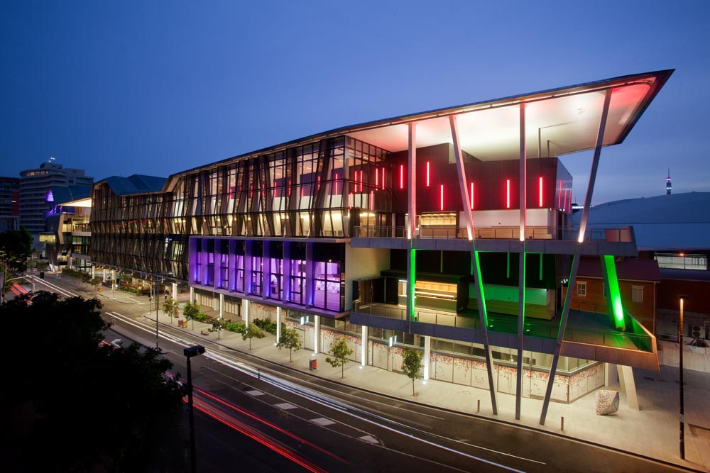 brisbane-convention-exhibition-centre.jpg (108 KB)